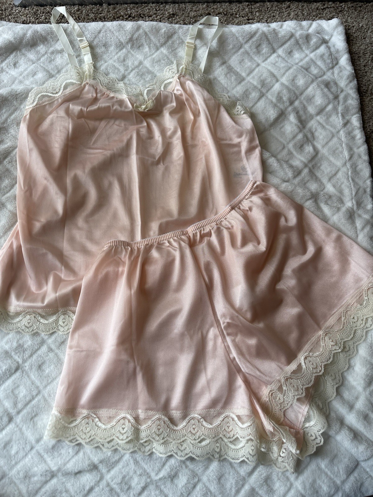 Vintage undercover wear pink cami pink matching USA Nylon size small