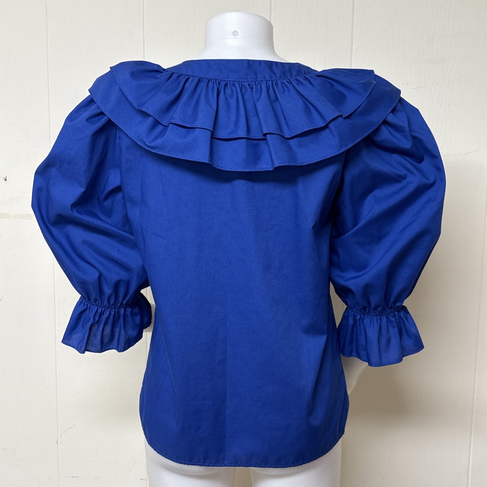Vintage Malco Modes Blouse Womens Small Royal Blue Ruffle Collar Western Prairie