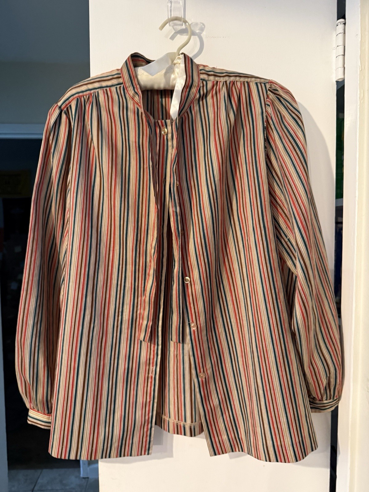 Vintage Koret Of California Women’s Blouse Shirt With Neck Ribbons Size 18