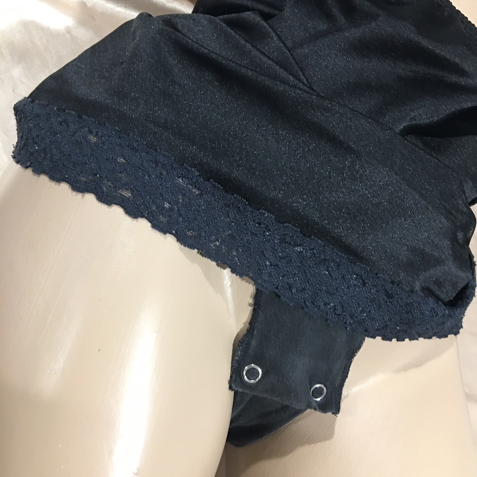 Vtg Shape Slim Short Nylon Spandex Shaper Slip L