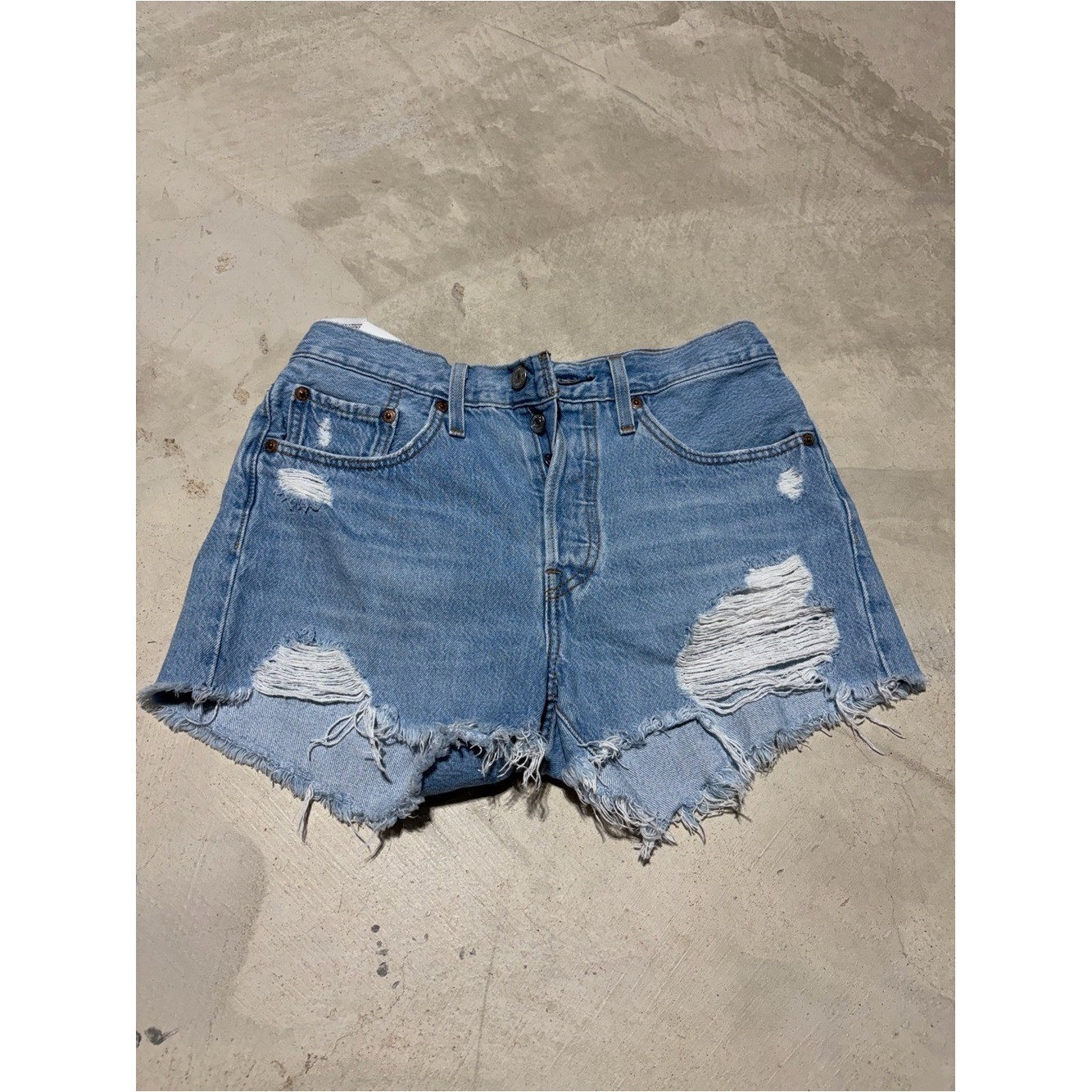 Levi&rsquo;s 501 Light Blue Distressed Denim Shorts button fly 27
