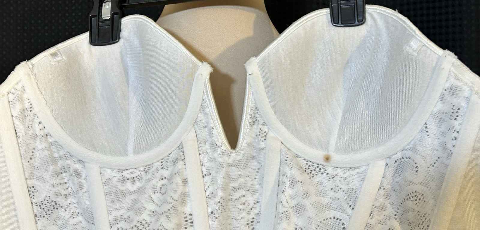 Vintage Vassarette Bustier corset Underwire Bra Lingerie White Lace 38 B