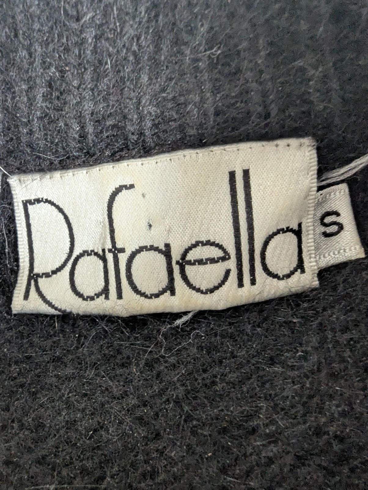 VTG 80&rsquo;s Angora Wool Blend Crew Neck Sweater Women&rsquo;s Size S Cabincore Holiday