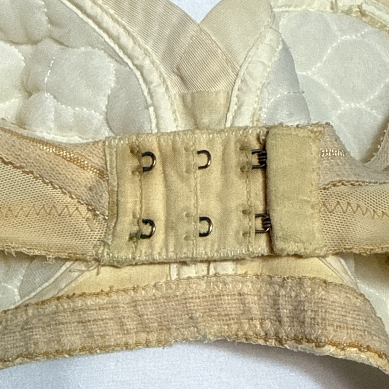 1950’s-1960’s SEARS Bra 32 B Lingerie Hook Back Lace Rockabilly Punk Goth READ