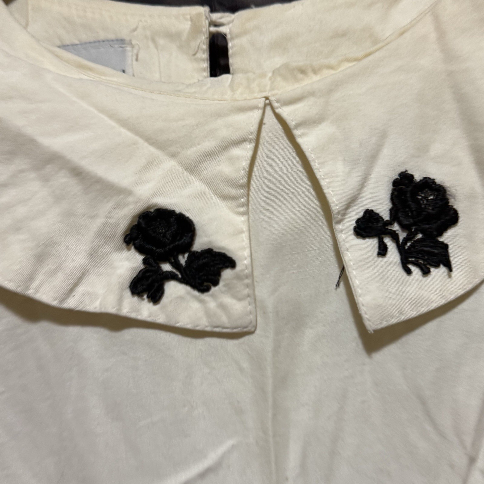 Jonathan Martin Blouse Peter Pan Collar w/ Black Appliqués Size 9/10 1970s