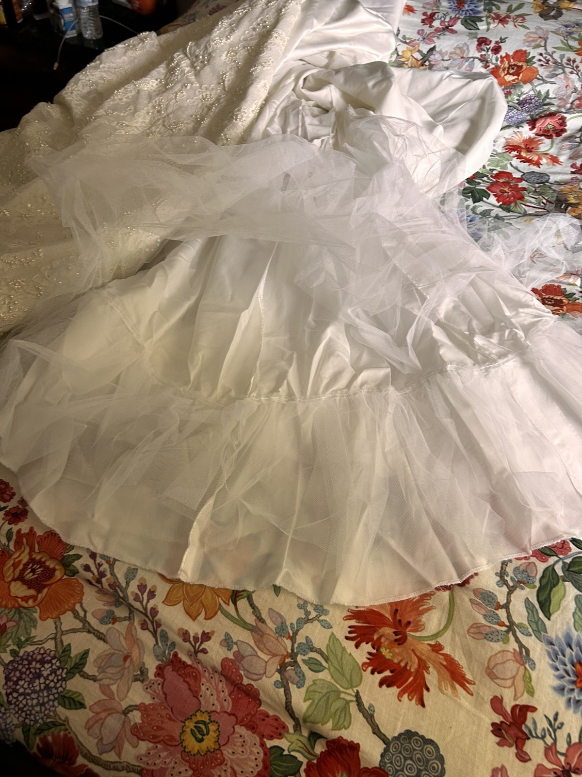 VTG Inspired High-Low Wedding Dress Beaded Lace Pearl Embellished Chapel Train