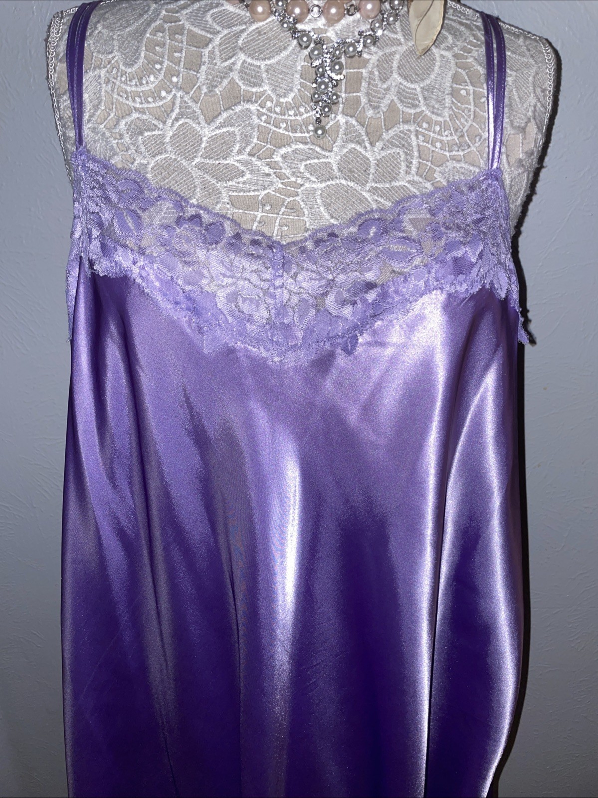 Woman’s Plus 2X 26/28 Liquid Glossy SATIN Long GOWN NIGHTGOWN Lingerie Plunge Bk