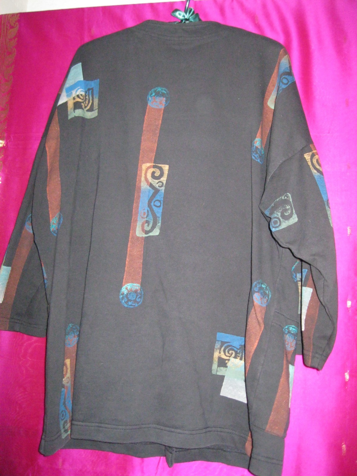 VINTAGE, BLACK COTTON JACKET, HAND PAINTED, SZ M/L, W/ FRONT POCKETS, ARTISAN