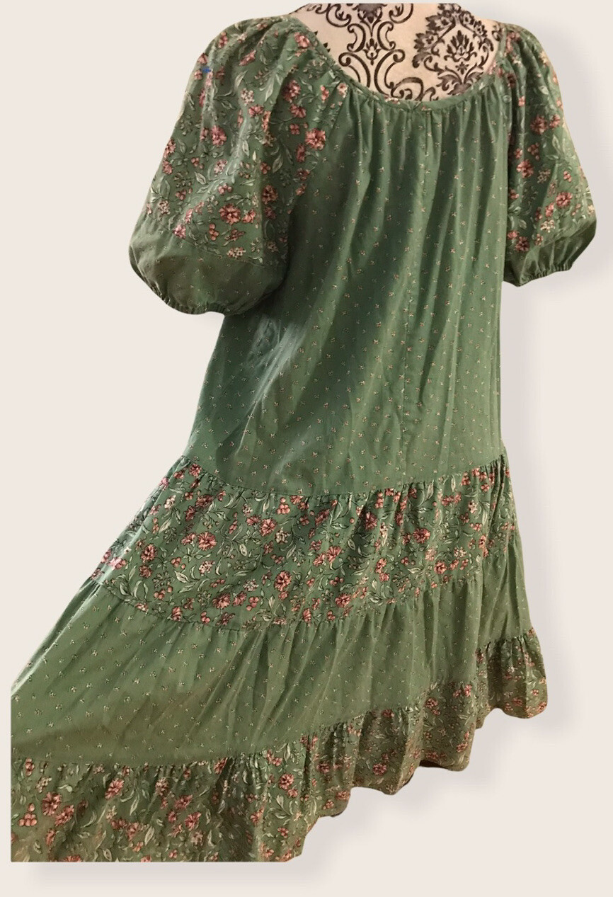 Vintage Good Times Hawaii for Sears house dress, Medium, green with pink flowers