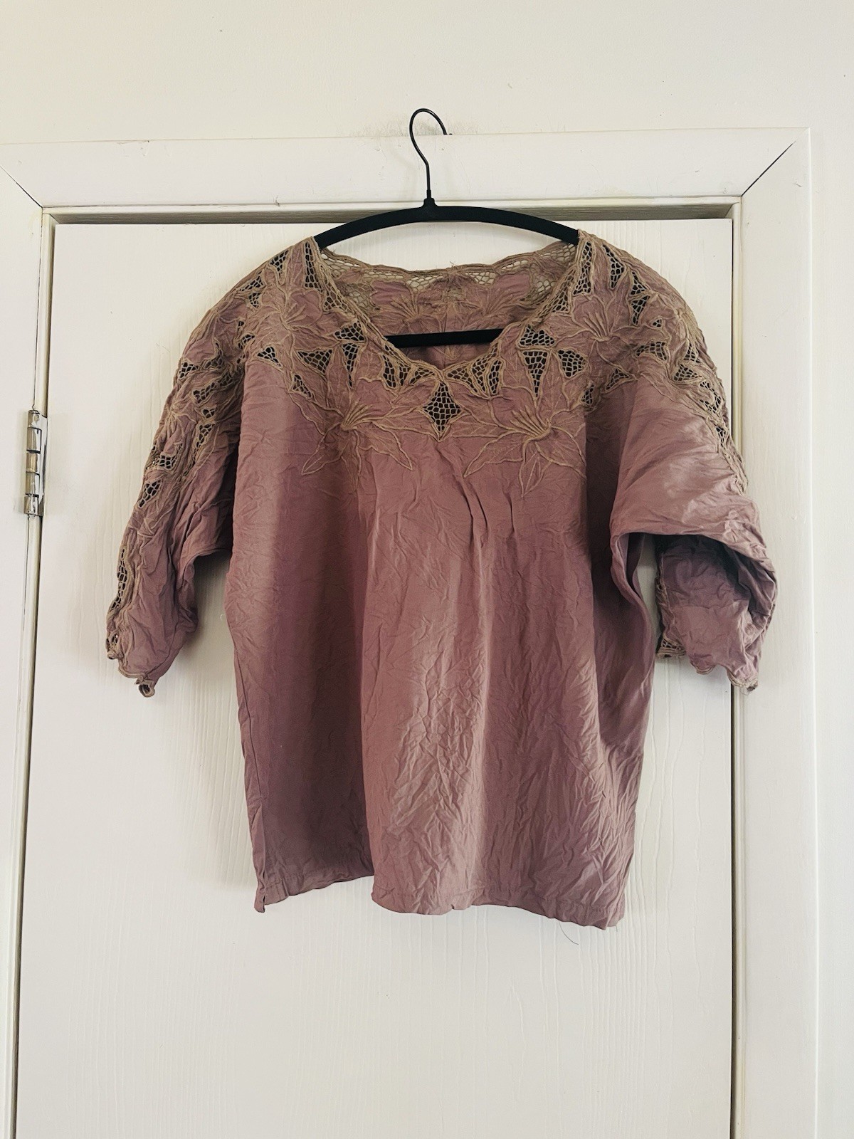 VTG 90s Embroidered Island Rayon Dolman Sleeve Cut Out Boho Festival Blouse s