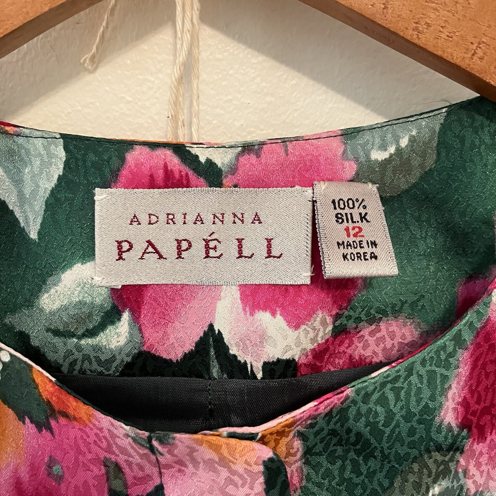 Adrianna Papell Size 12 VTG Two Piece Skirt Top Suit Set 100% Silk Green Floral