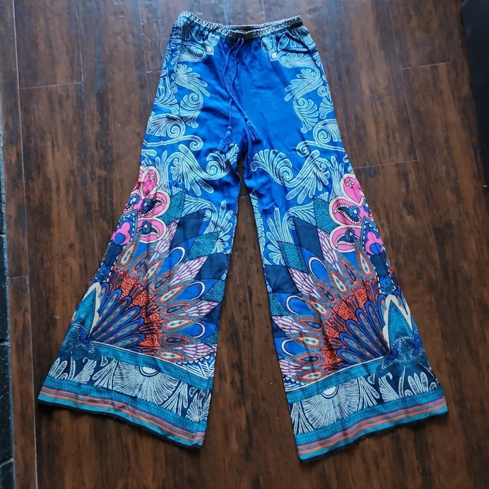 FLYING TOMATO BELL BOTTOM PRINTED BEACH PANTS SZ SMALL Inseam 32&Prime;