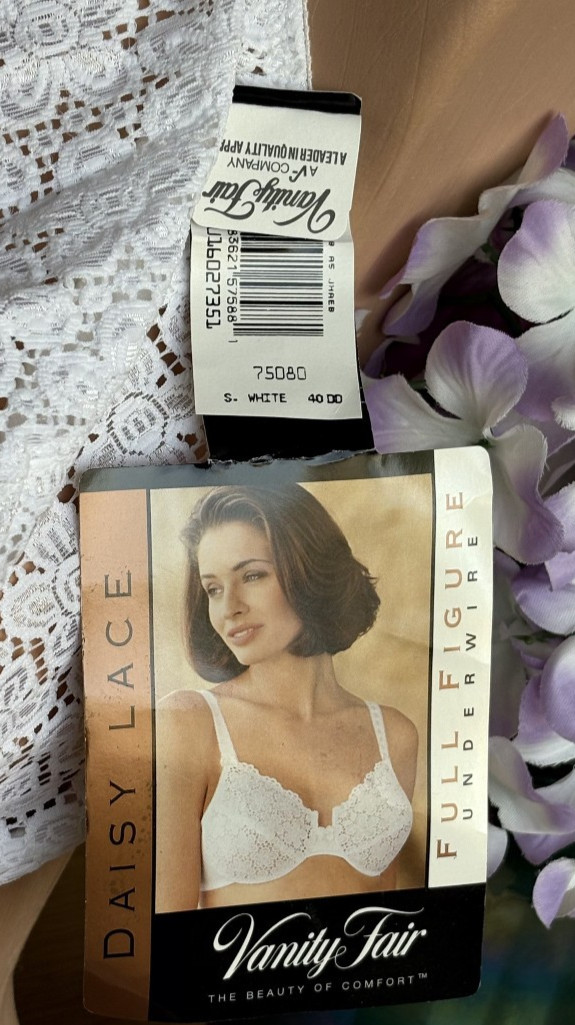 VANITY FAIR 40DD White Lace Unlined Sheer Underwire Bra #75080 VINTAGE NWT