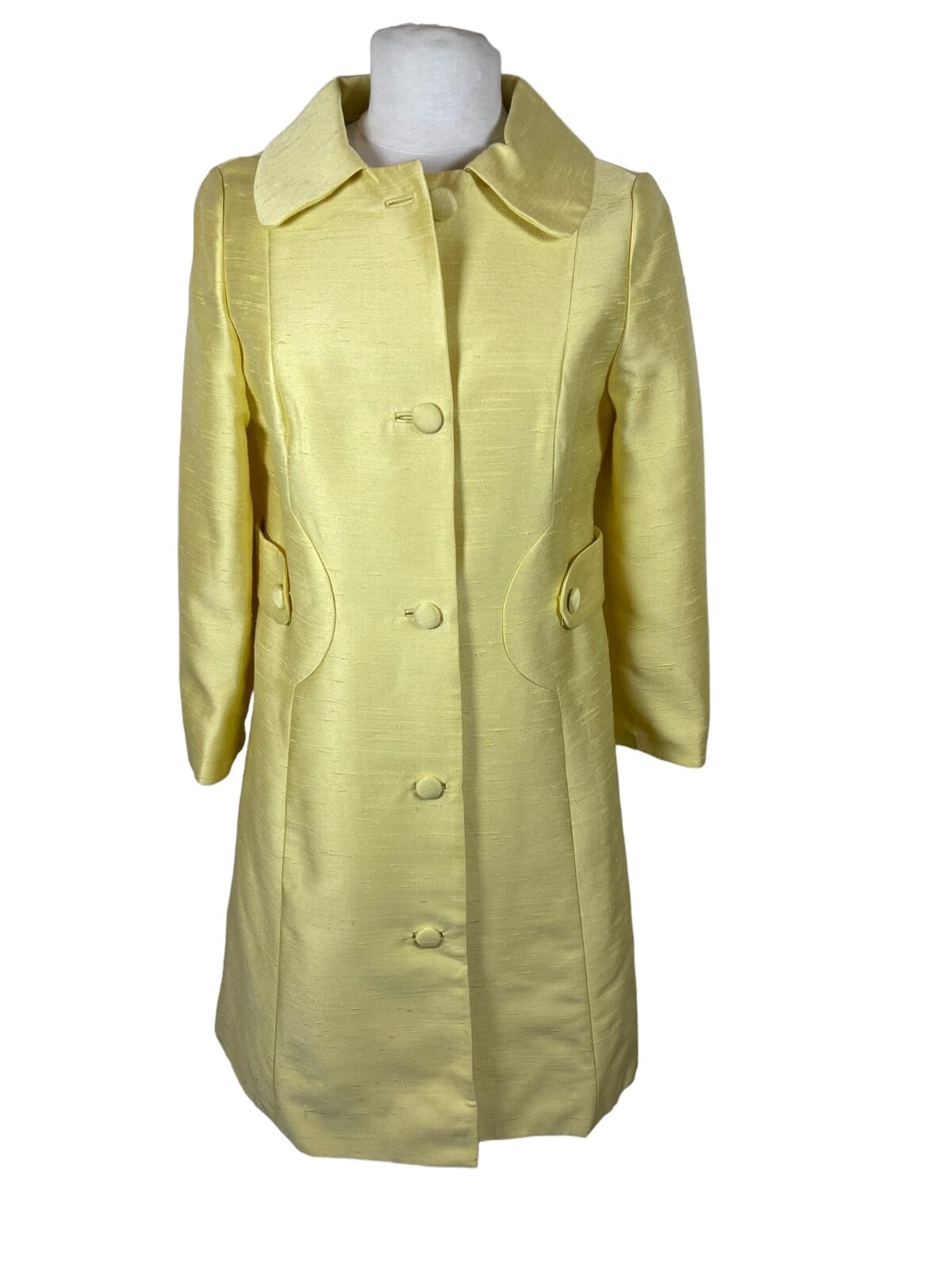 Vintage Beautiful butter yellow 1960s coat by George Brown Originals