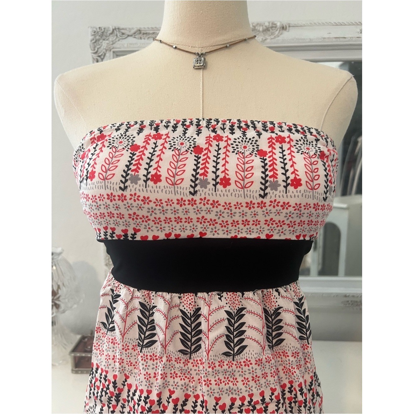 vintage charlotte russe patterned babydoll tube top with tie back