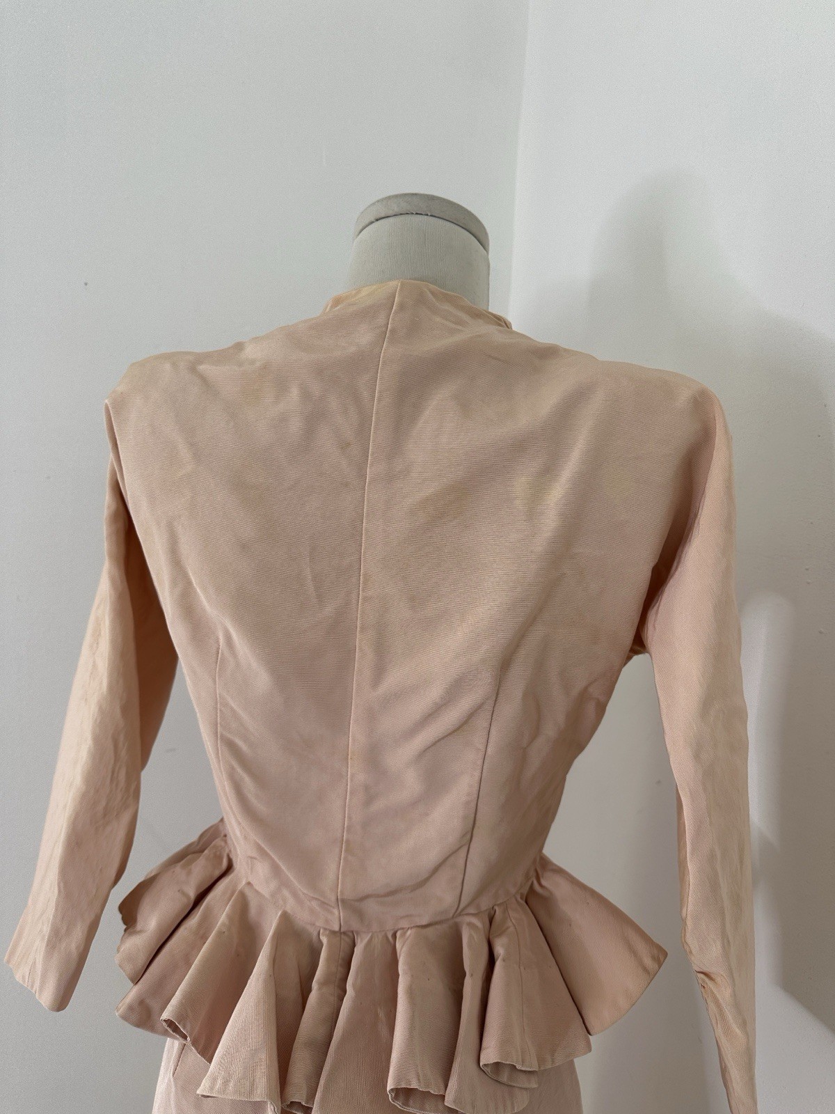 Vintage 40s Mary Muffet Pink Peplum Victory Suit As Is AMAZING
