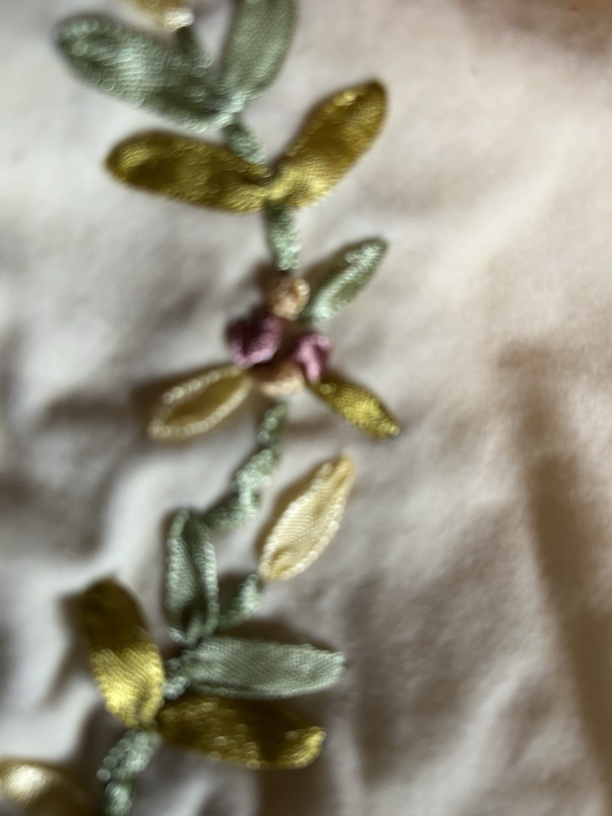 Vintage Ribbon Embroidered Lined Cape S,M,L