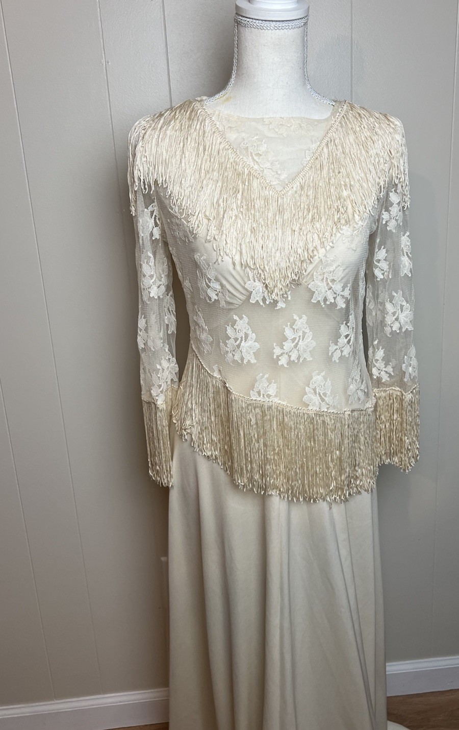 VINTAGE No Label Lace Overlay 1920s Inspired Dress With Fringe Off White Wedding