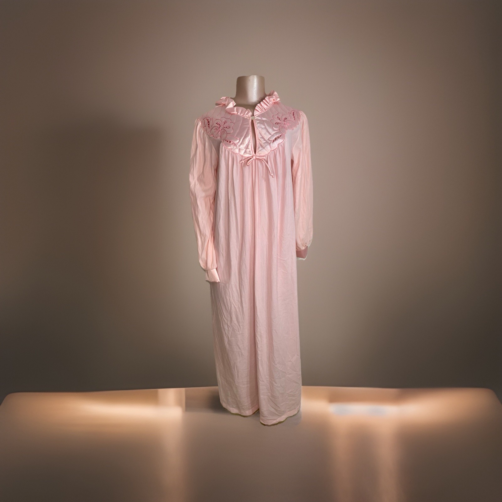 New Vintage 70’s Pinehurst Pink Granny Prairie Nightgown Long Sleeve Winter Smal