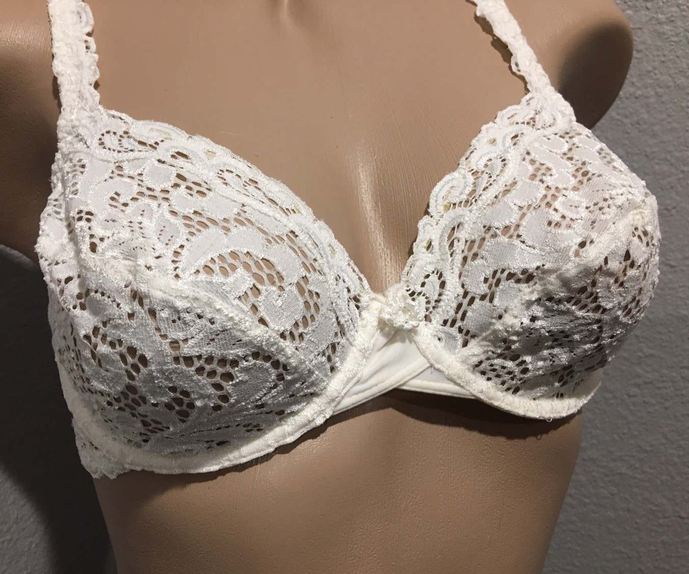 Vtg Gossard Chantilly Full UW Lace Bra 36B
