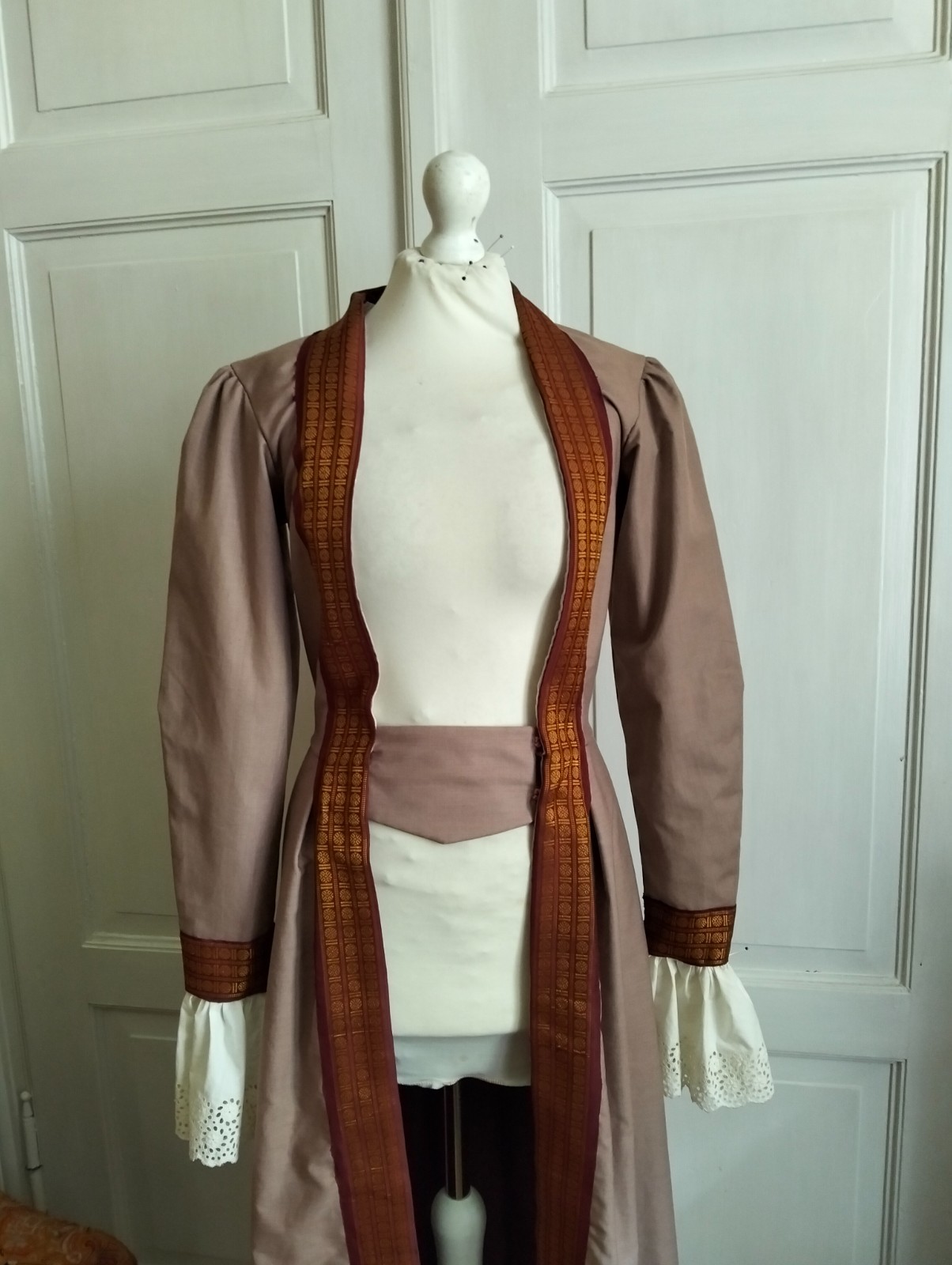 edwardian style dressing gown antique like Victorian reenactment