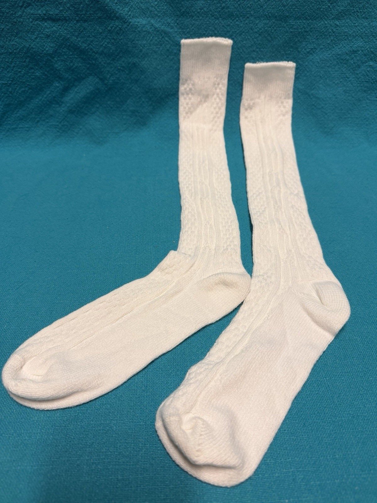 VTG Socks 80s Cable Knit White NOS 9-11 23&Prime; USA Stocking School Girls Classic.