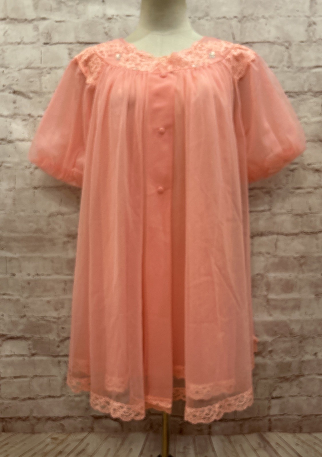 Vintage Shadowline Women Small Peignoir Set Nightgown & Robe 1960s