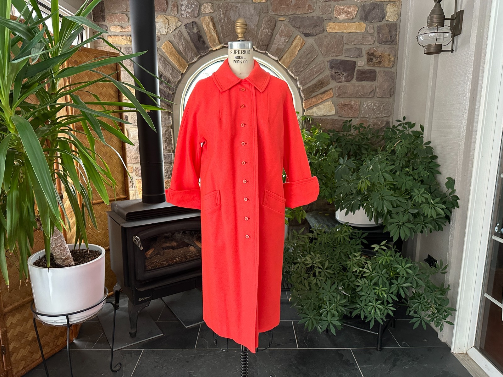 Vintage 1970s Lightweight Bright Coral Wool Spring Coat Union Label