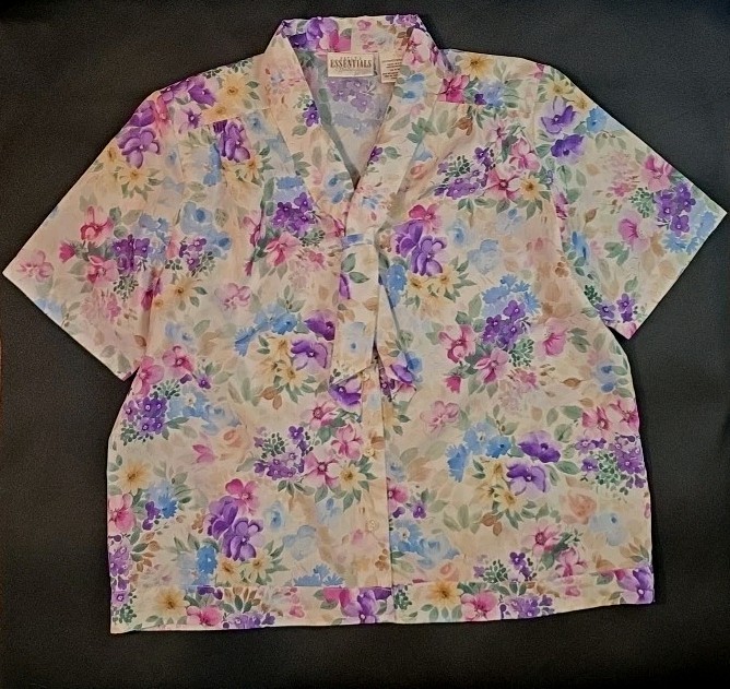 Vintage Petite Essentials Floral Blouse