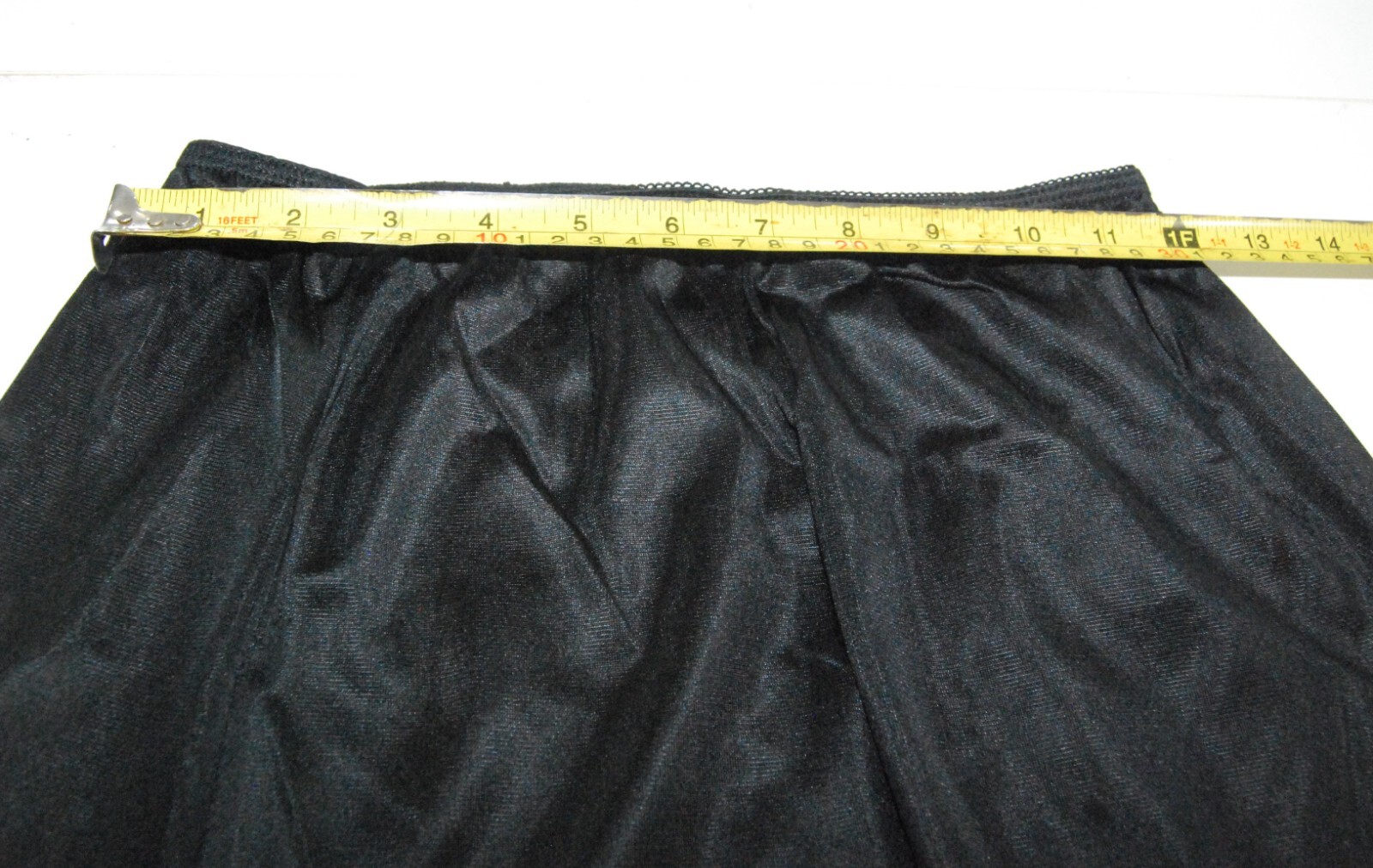Wondermaid Vintage Nylon Half Slip Black 8 inch Side Slit Size M 22&Prime; long
