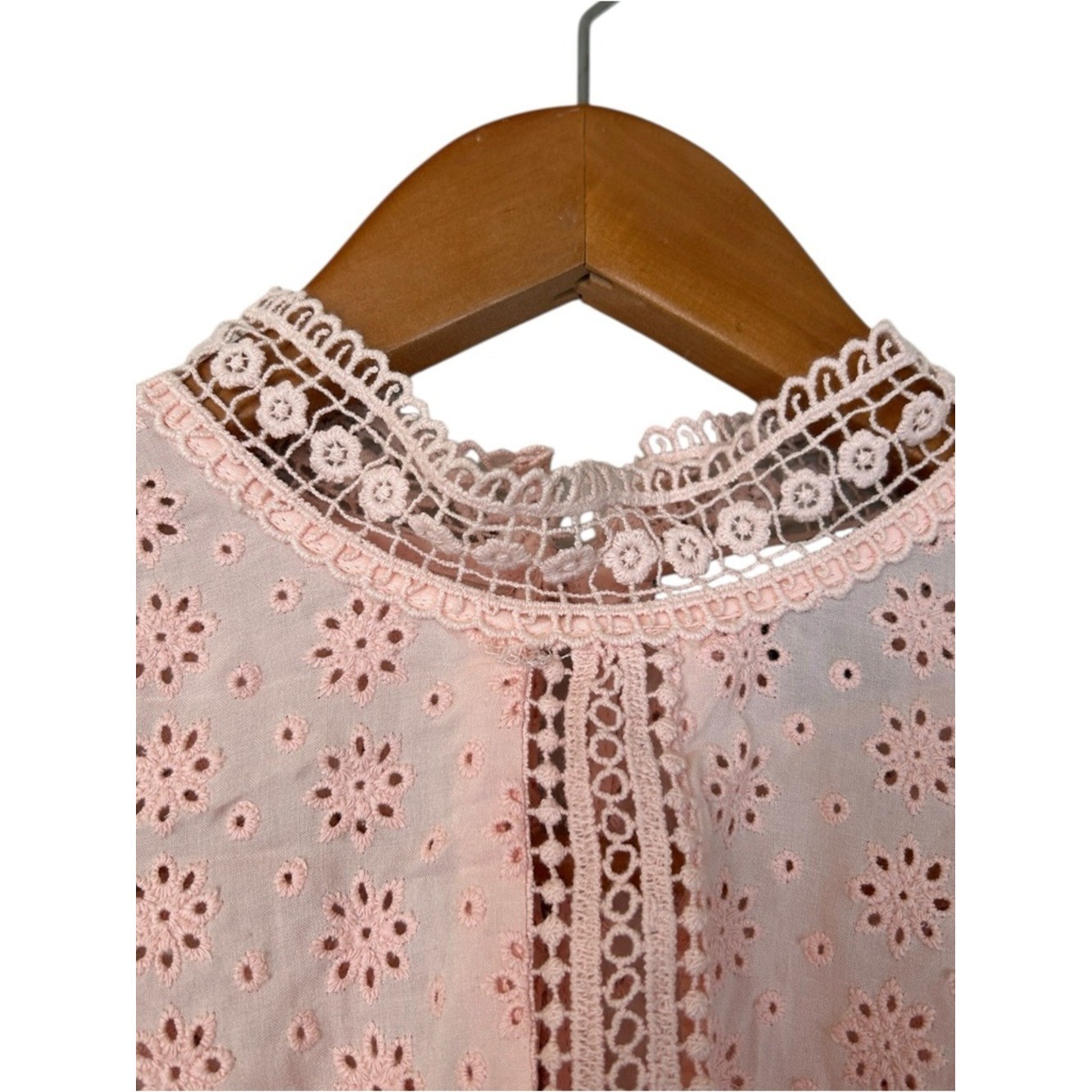 Vintage-Inspired Forever 21 Cotton Embroidered Blouse, Cropped Mock Neck Pink S