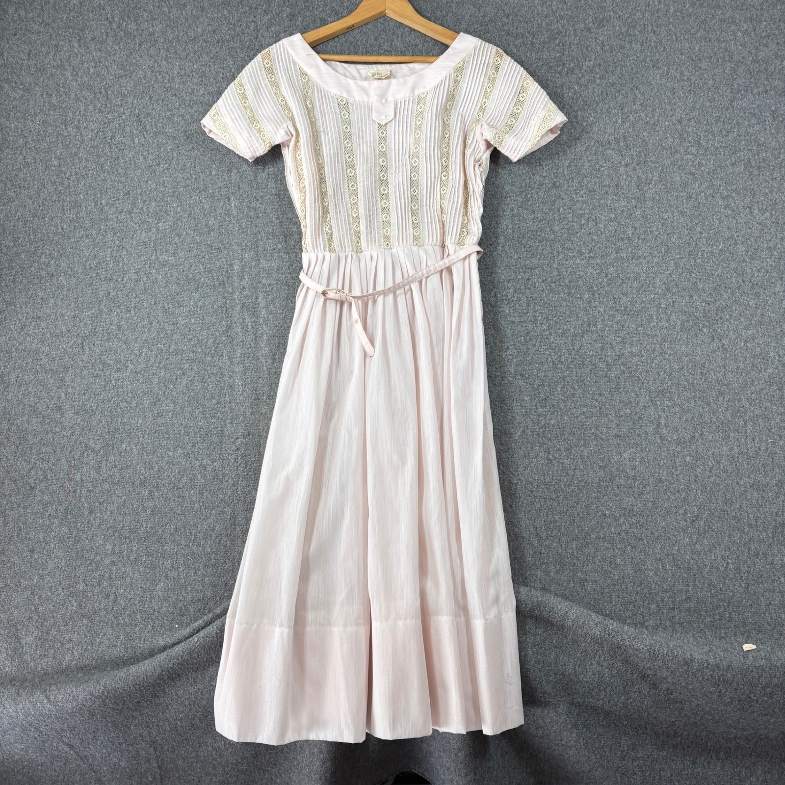 Vintage 50s L&rsquo;Aiglon Petites Pink Lace Pleated Midi Dress Womens Small