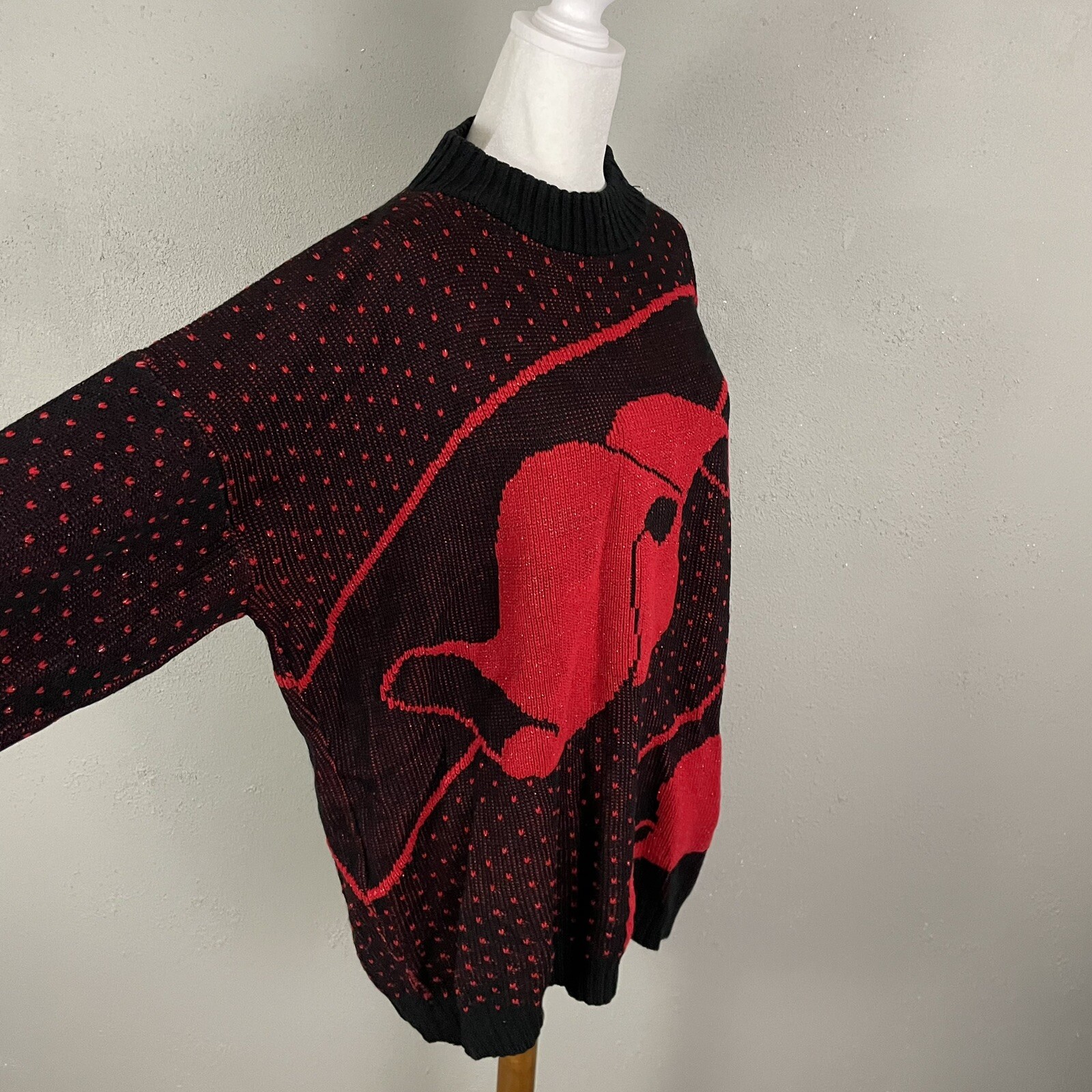 Distinctly Different Vintage Sparkle Sweater Size 22W Scroll Dots Red Black