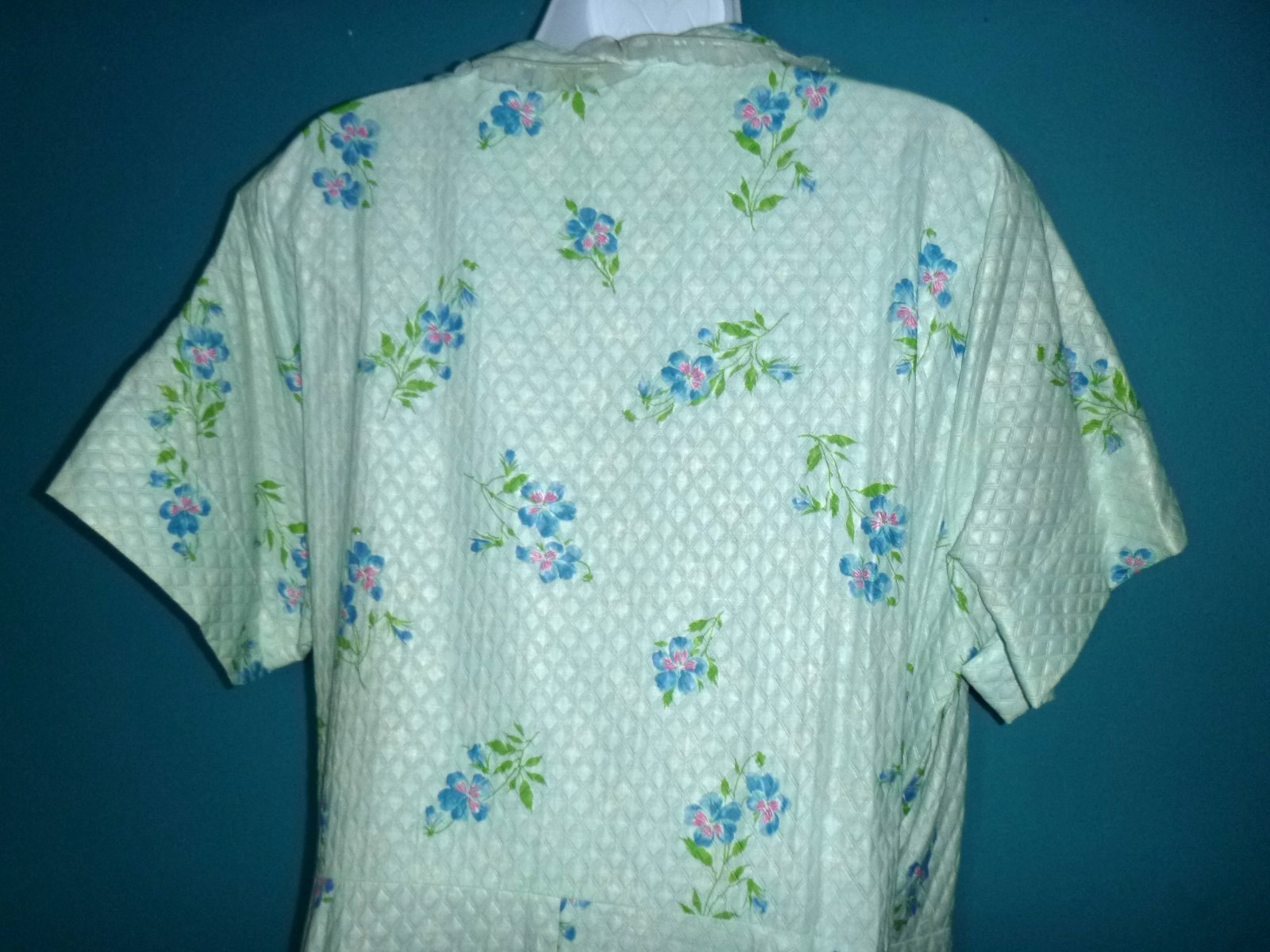 NWOT Vtg 50s 60s Charmode Sears Textured Cotton Wrap Robe Floral Sz 42 VOLUP