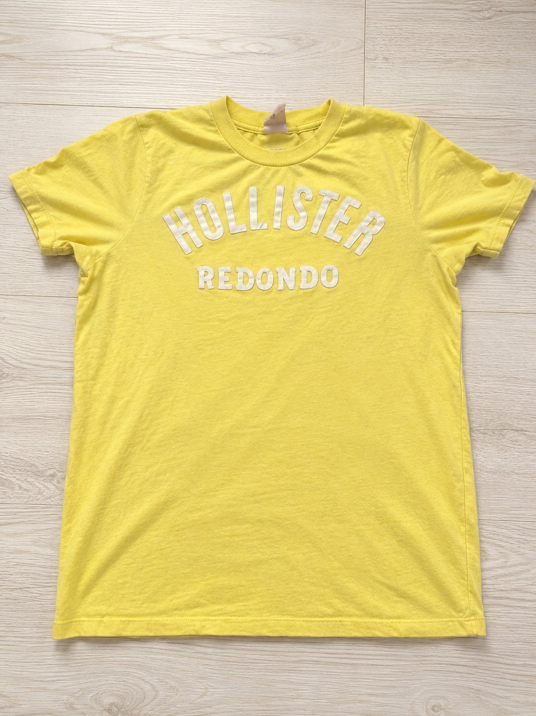 Vintage Y2K Hollister Redondo Graphic Tee Yellow XL Surf California Shirt