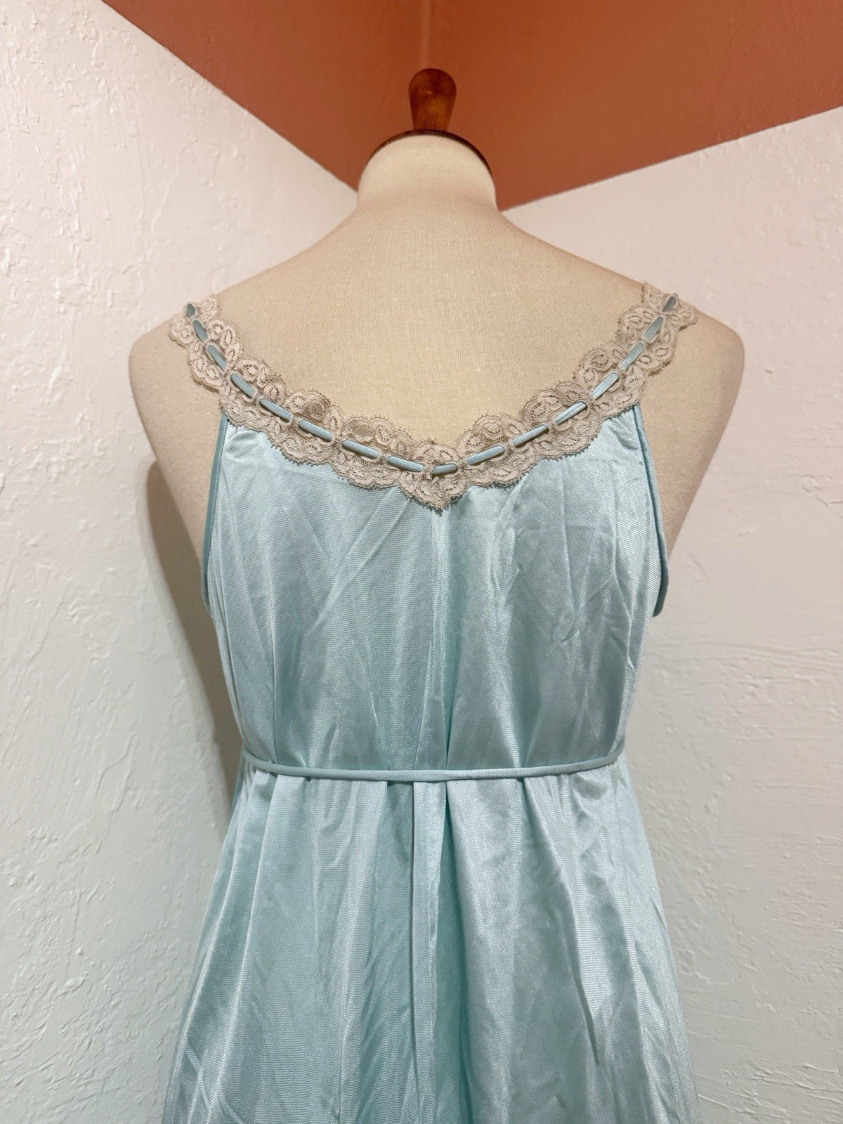 VTG 70s Vanity Fair Aqua Nylon Whimsy Women&rsquo;s Regency Lingerie Nightgown Sz S