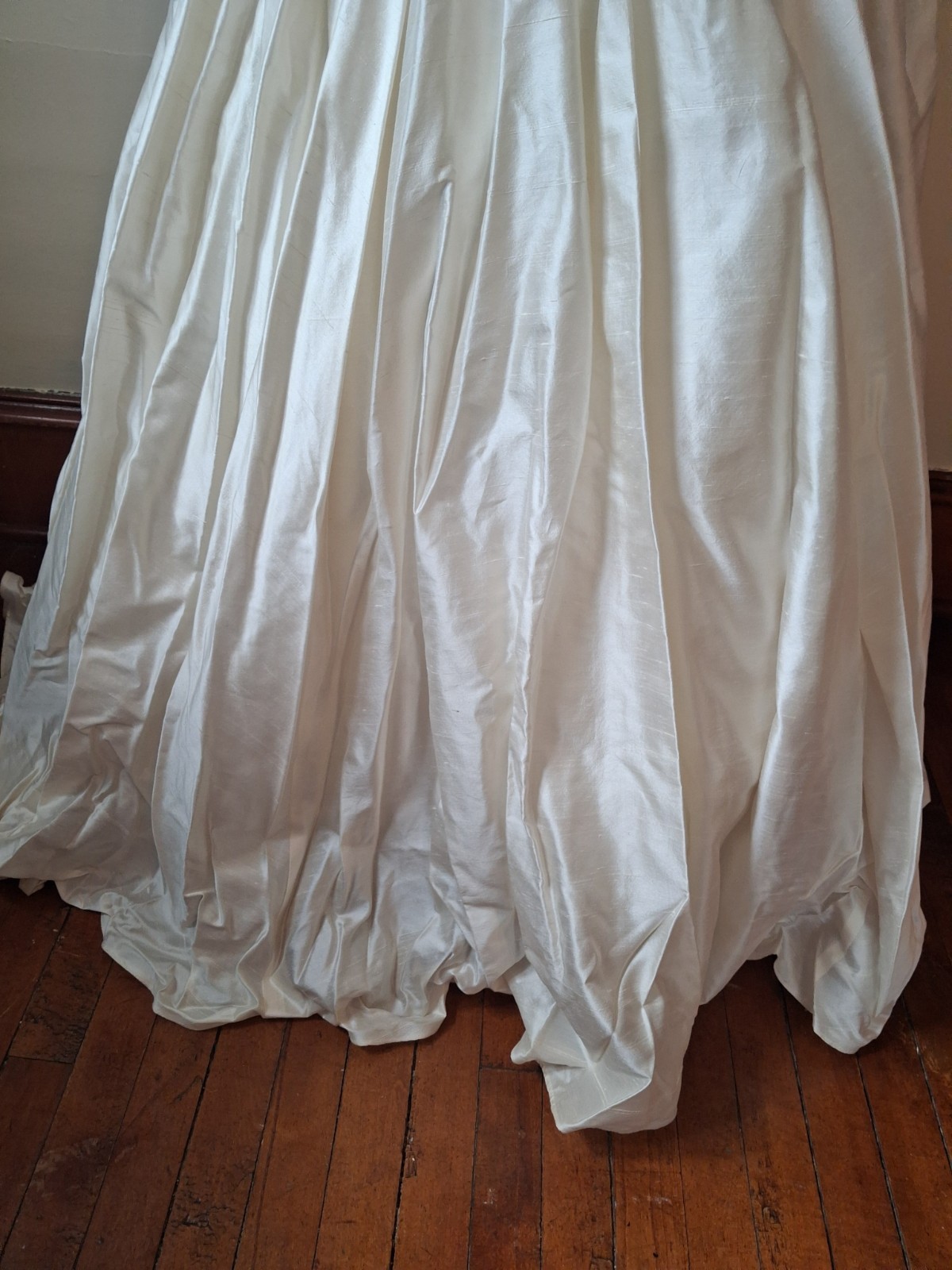 1950s Lace Wedding Dress Professionally Restored Sz S/M Gown W Accessories