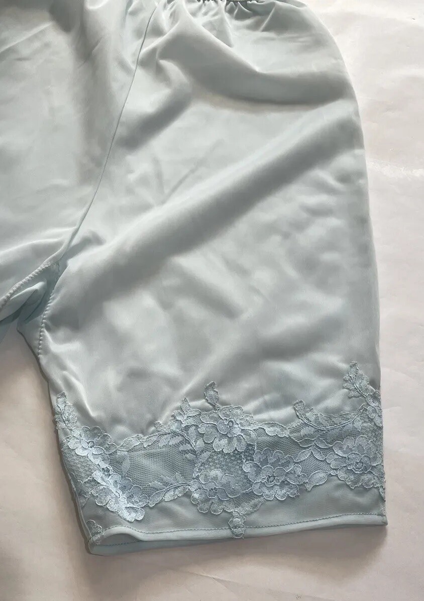 VTG Bloomers Knicker Semi Sheer Blue Pettipant Shorts Half Slip Lace SZ XS 4
