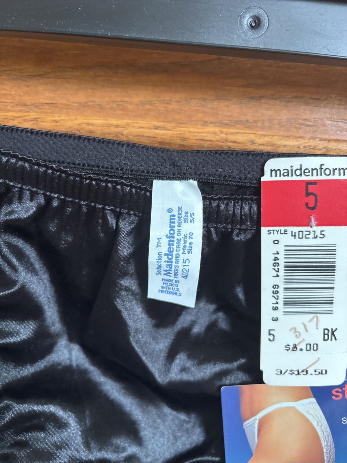 Vtg nwt Maidenform black Second Skin Lace String Bikini Style 40215 Size 5