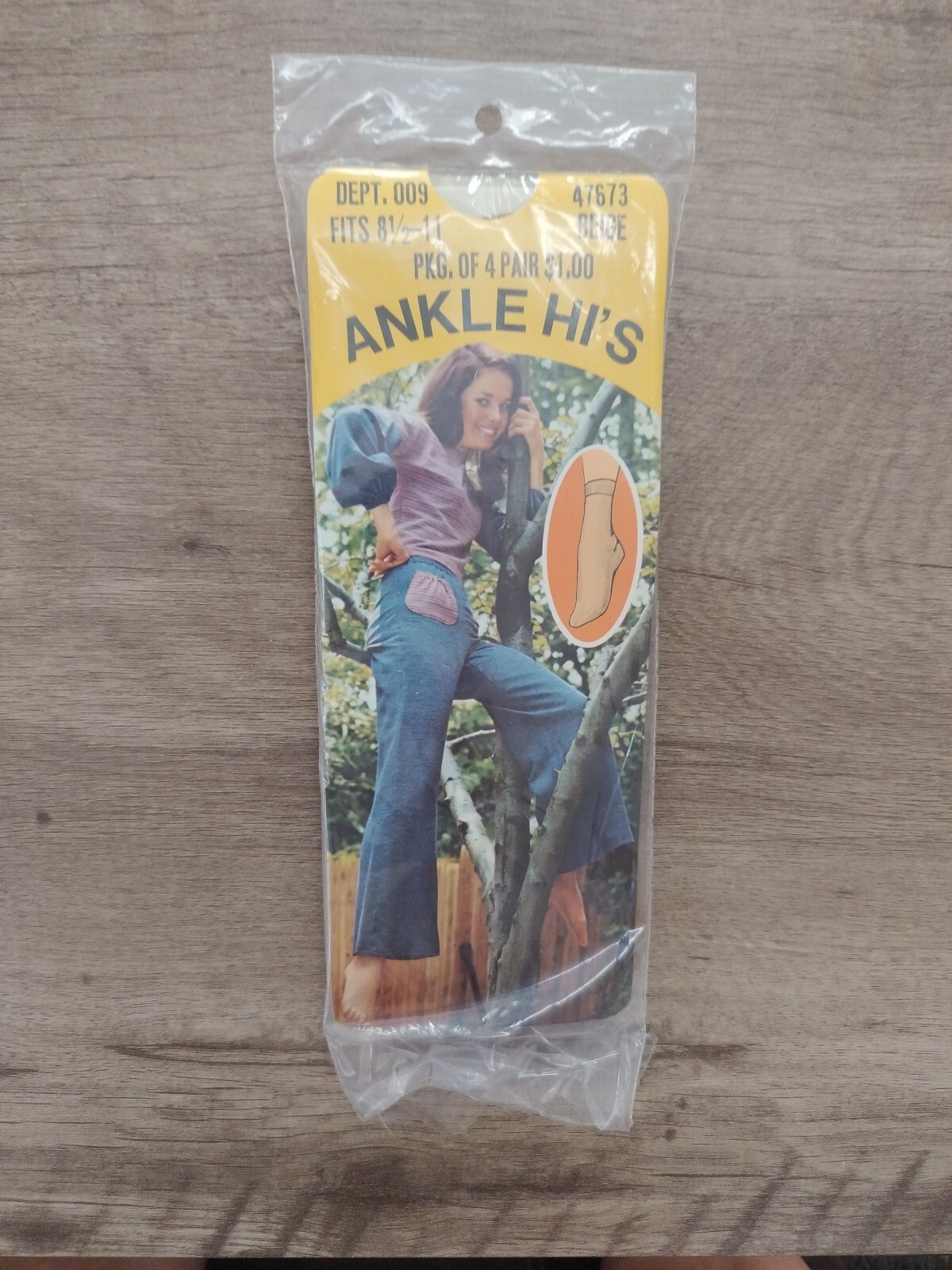 Vintage 1973 Ankle Hi&rsquo;s Comfort Top Wide Band HOSIERY 8 1/2 To 11 USA 4pk