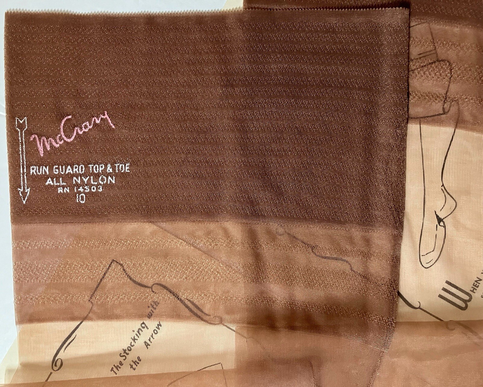 2 PAIR VINTAGE 1950s FULL FASHIONED STOCKINGS FLAT KNIT CUBAN HEEL SEAMED 10×32”