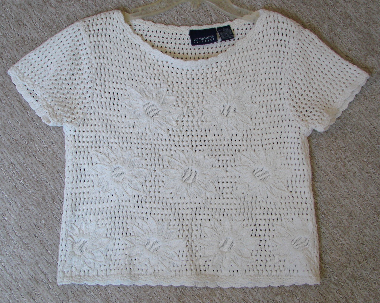 Vintage LIZ CLAIBORNE LIZSPORT S/S White Cotton Crocheted & Knit Top Daisies M/L