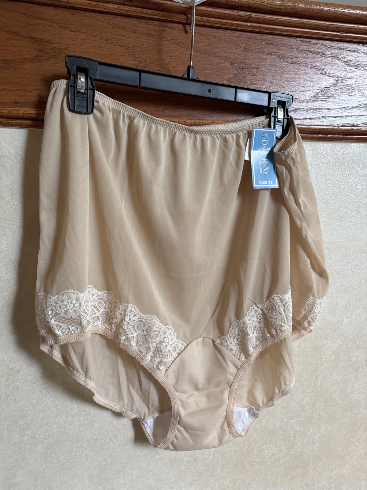 Vintage nwt Dixie Belle tan granny Panties White Lace Detail Style 01232 Size 12
