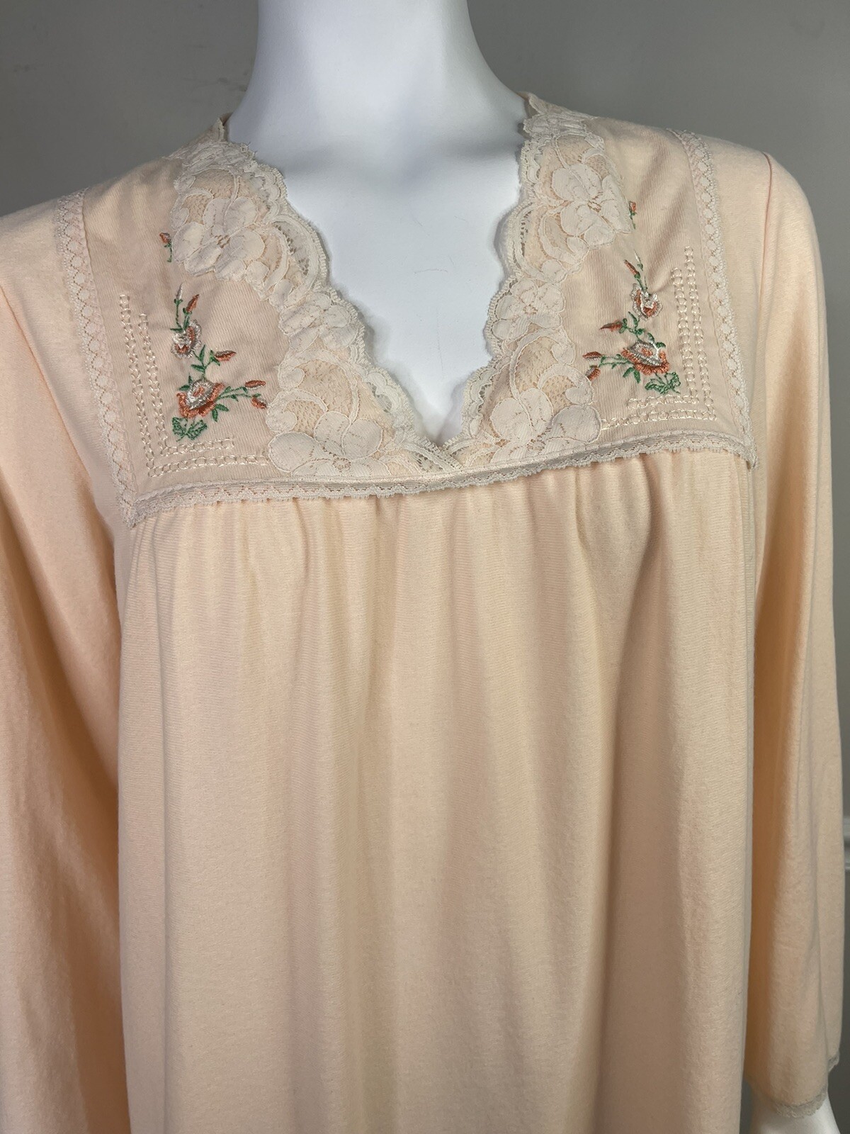 Vintage Sears Peach Nightgown Long Size Large 37.5-40.5 Tall Made In USA Soft