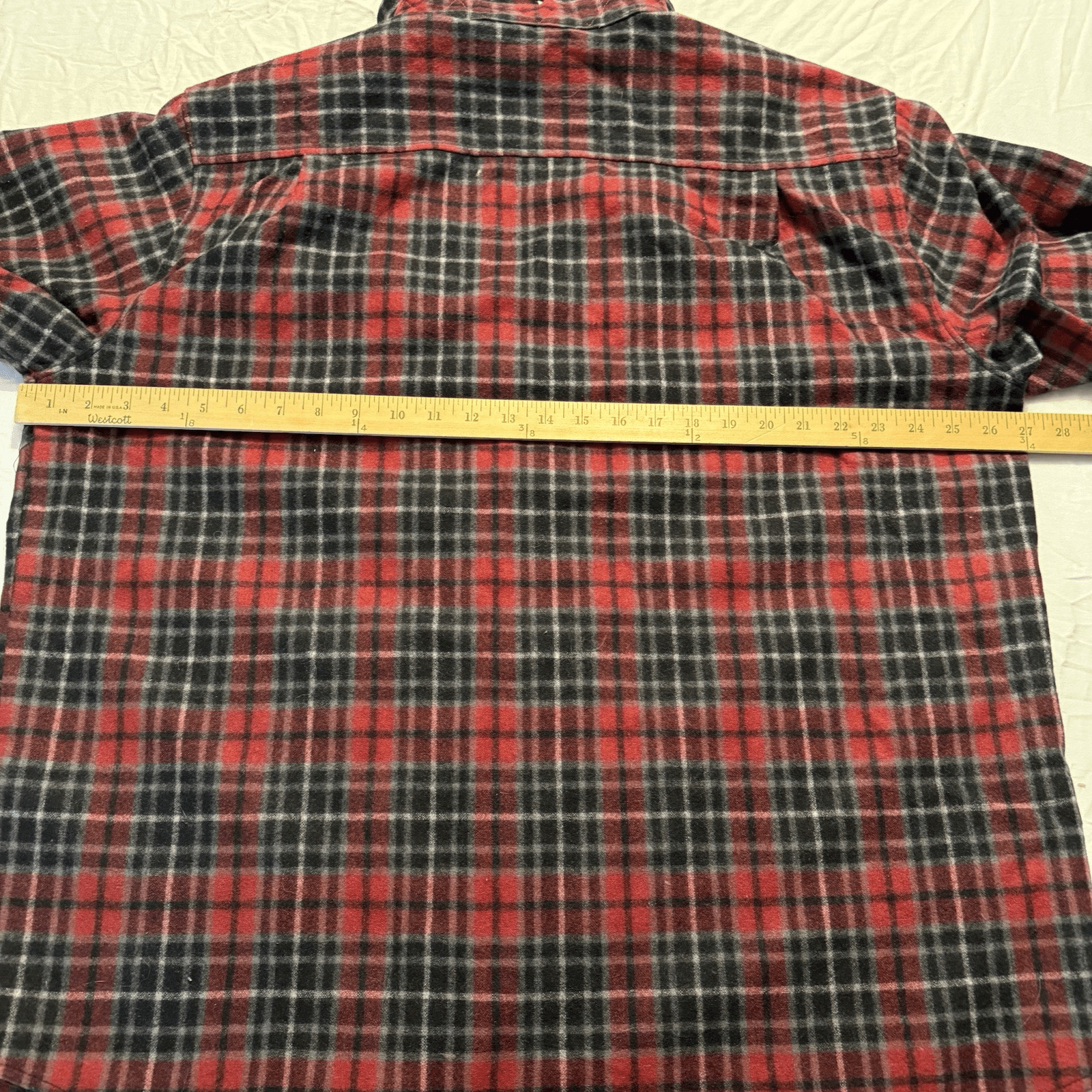 Woolrich Wool Flannel Button Down Shirt Men’s XL Red Plaid