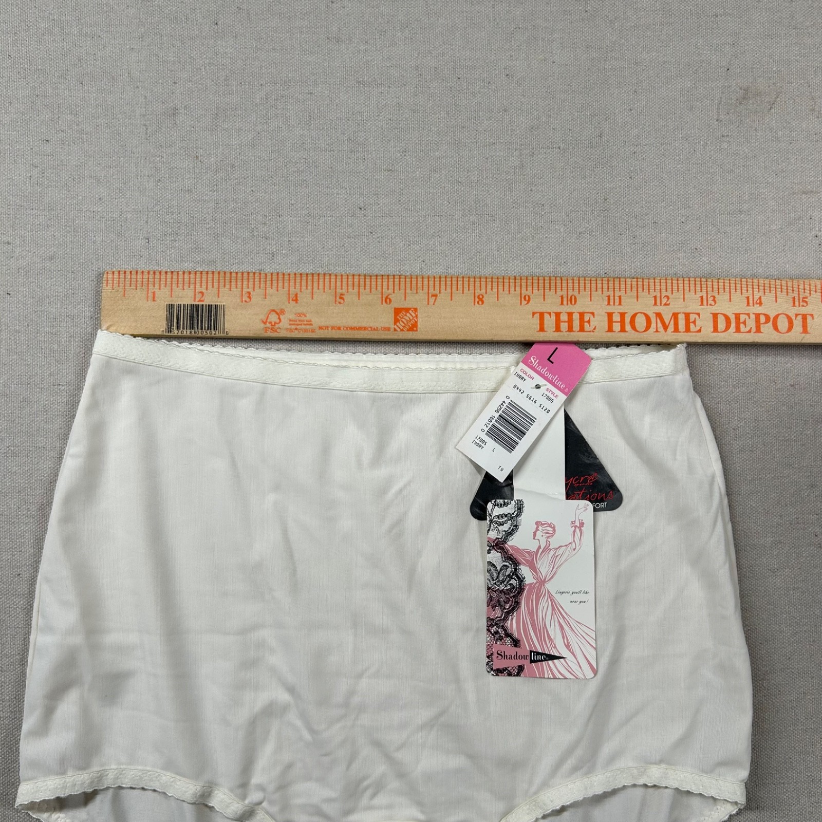 Vintage Shadowline Lingerie Womens L Nylon Blend Ultralight Granny Panty 70s 80s