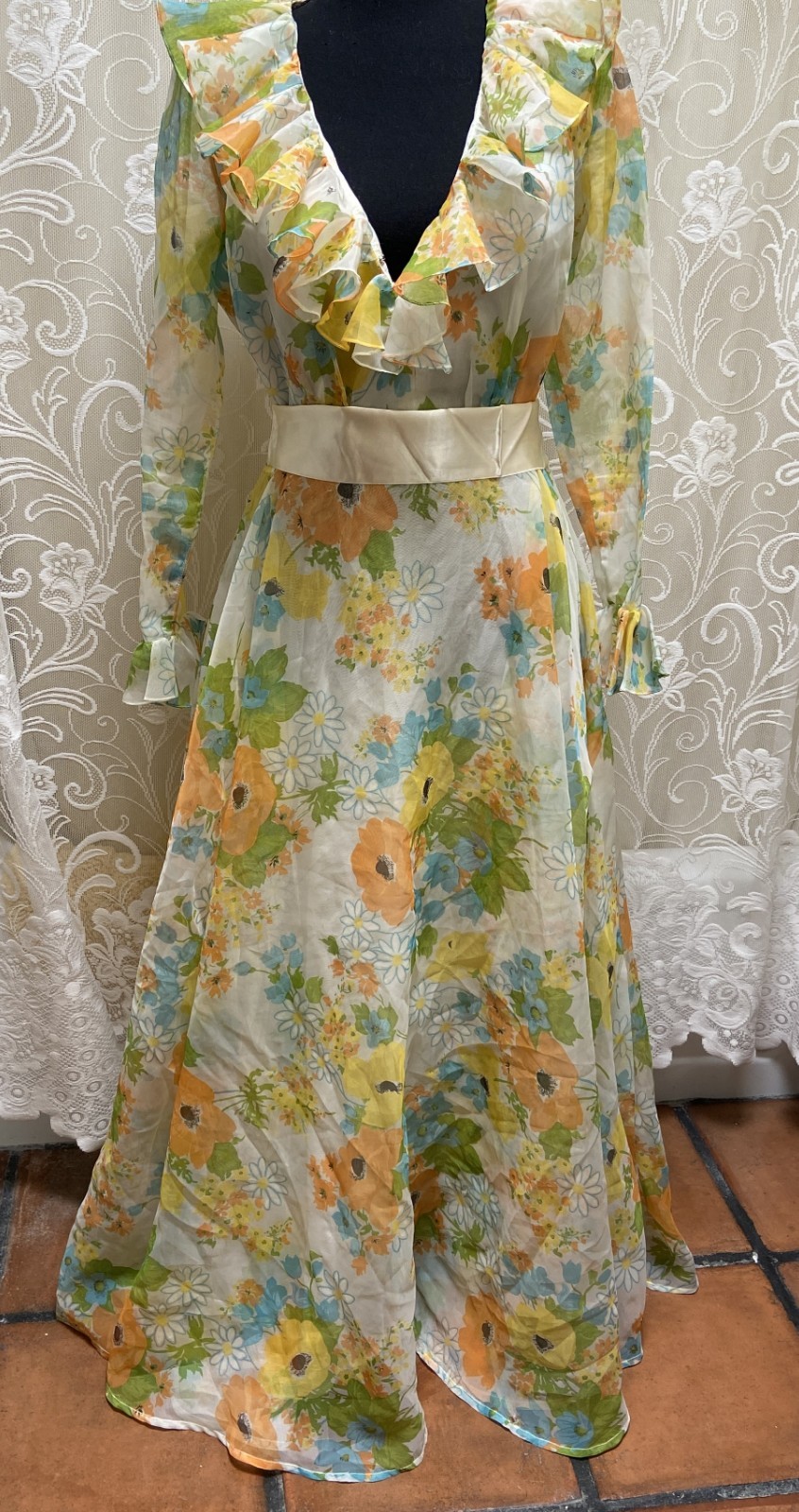 Roger Milot Fred Perlberg 60s-70s Chiffon Poppy Flower Power Maxi Dress