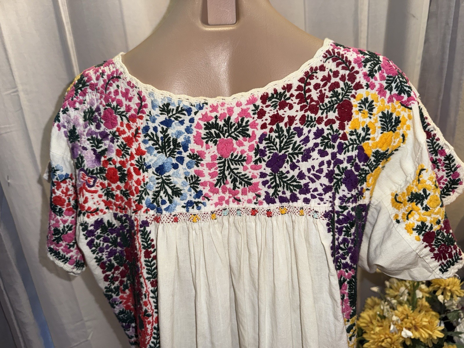 Vintage Oaxacan Mexican 70&rsquo;s Long Dress Off White Cotton Embroidered Floral Sz L
