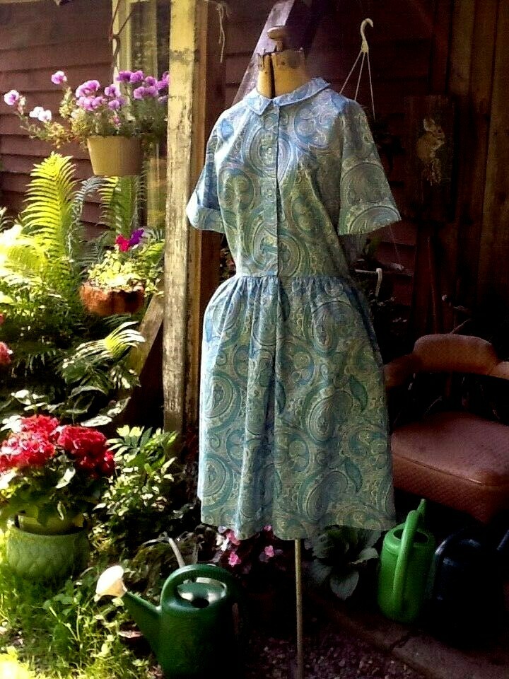 Vintage 1950&rsquo;s Carol Brent Farm Day DRESS 38-28-50 not sure it was ever worn