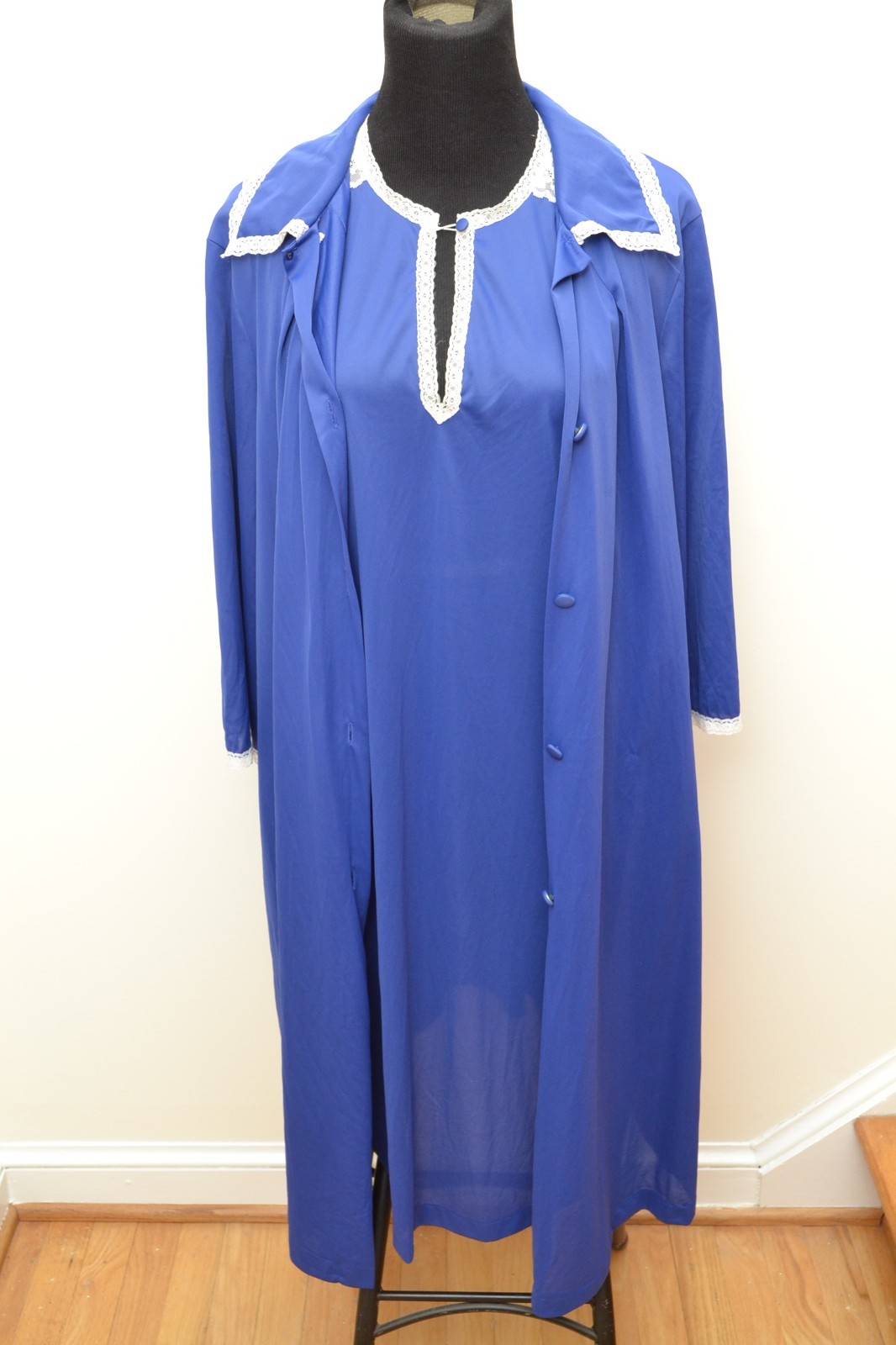 Vanity Fair Nightgown Set Robe & Gown Blue Sz 40 Nylon Antron III USA Made VTG